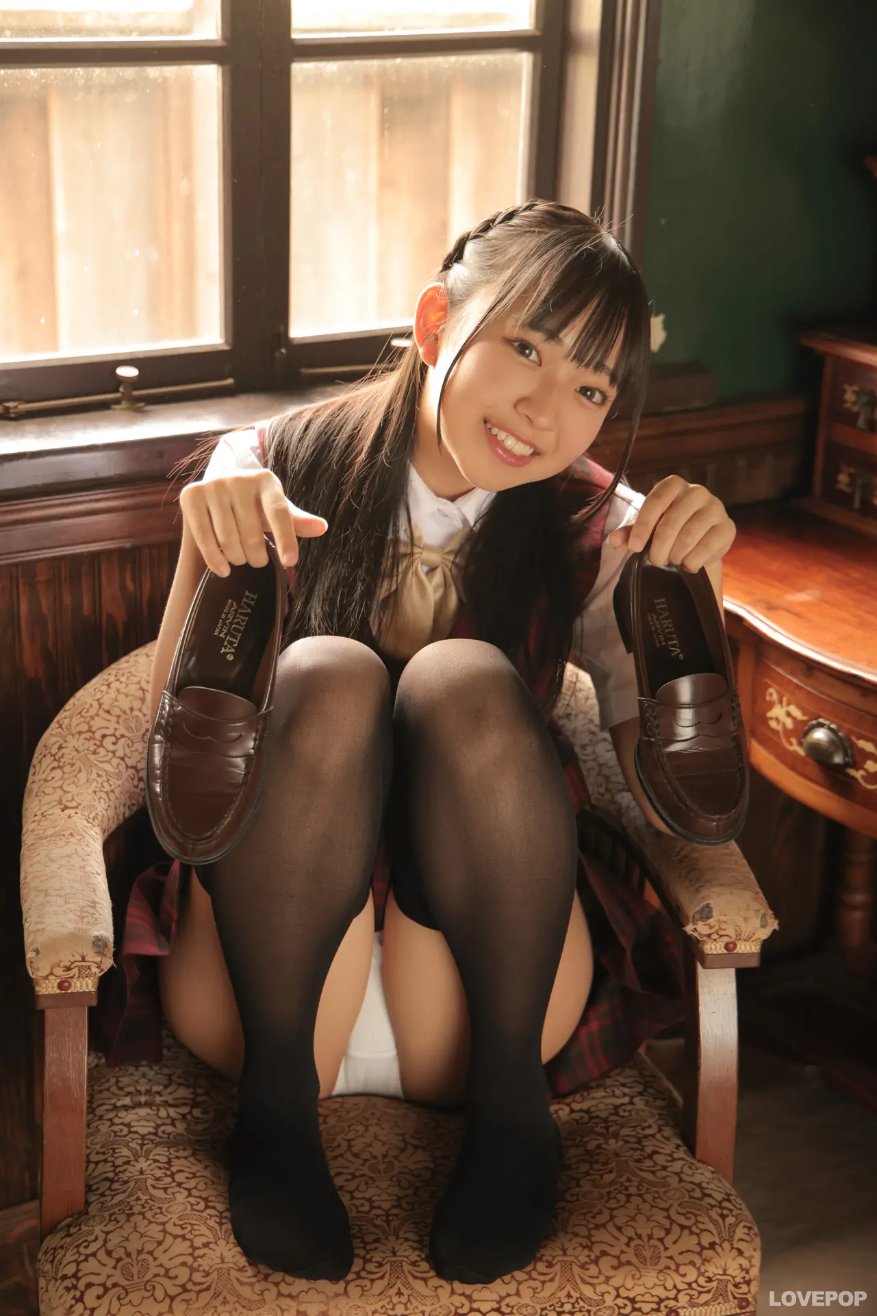 Yui Iruma School Uniform 012 Video frame preview image #3